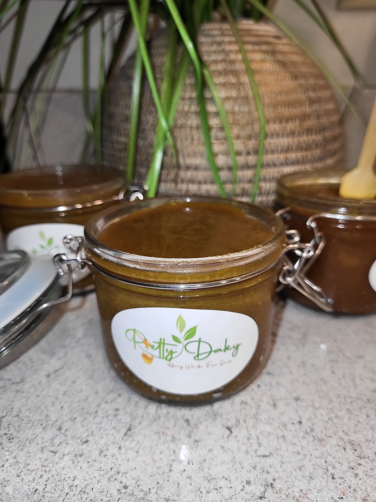 Honey Wonder Face Scrub